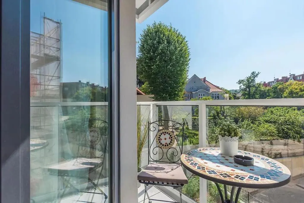 Close-Urban Chic - Great Location - Kamienica Kollotaja Gdansk Apartment